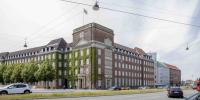 FOA's bygning udefra med Danske A-kassers hovedindgang